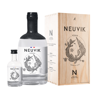 Vodka-Neuvik-coffret-bois-LA GALERIE DAUPHINE